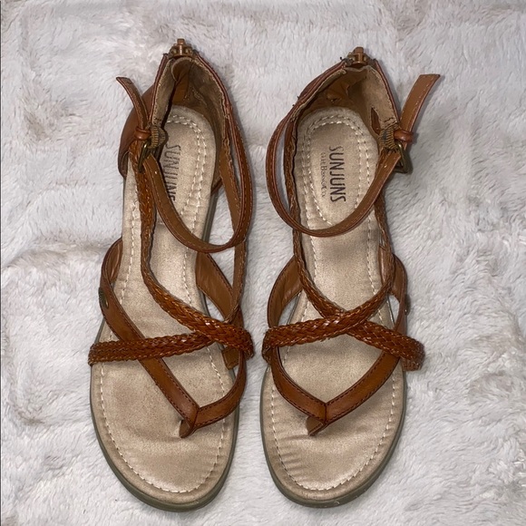 Sunjuns Shoes - Brown Leather Sandals with Criss-Cross Straps
